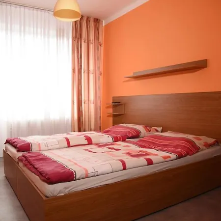 Krusnohor Hotel Ostrov (Karlovy Vary)